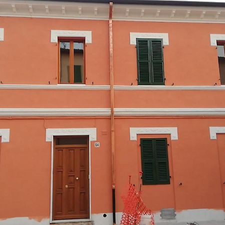 La Casa Di Giusy Apartment Montemarciano Exterior photo
